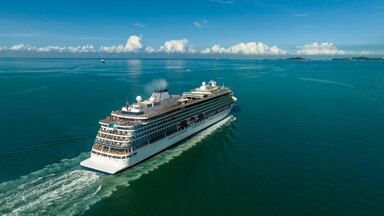 Cruise Ship videos